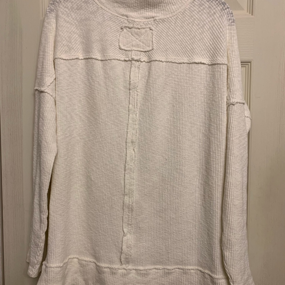 Natural white “We the Free” xs  oversized 96% cotton pullover top.